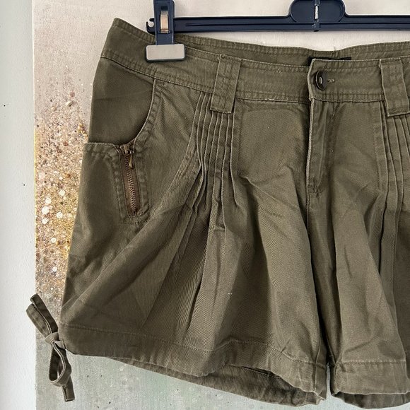 DKR & Company Cotton Shorts (NWOT) - Picture 4 of 11